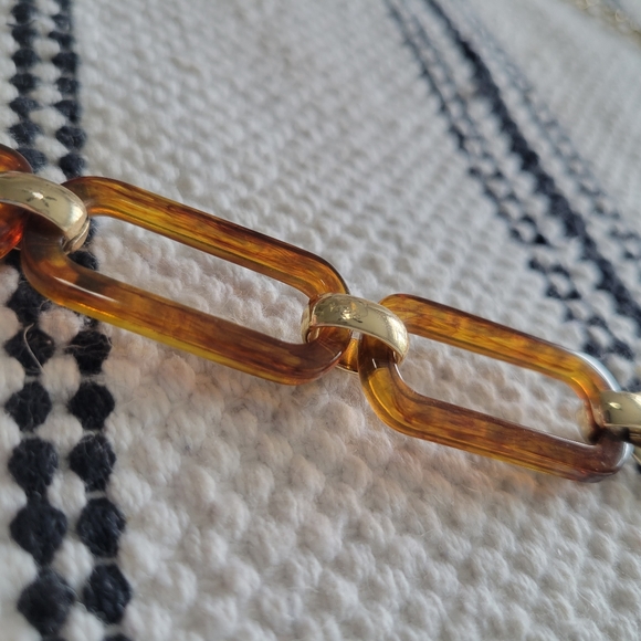 Banana Republic Tortoise & Gold Link Chain Necklace Gorgeous Like New - Picture 3 of 9